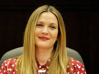 Drew Barrymore & Reese Witherspoon perfect...