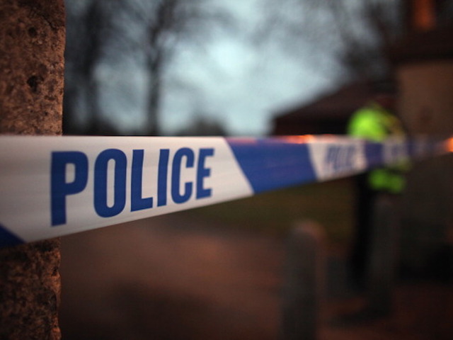 Man accidentally shoots himself dead while posing for selfies with gun