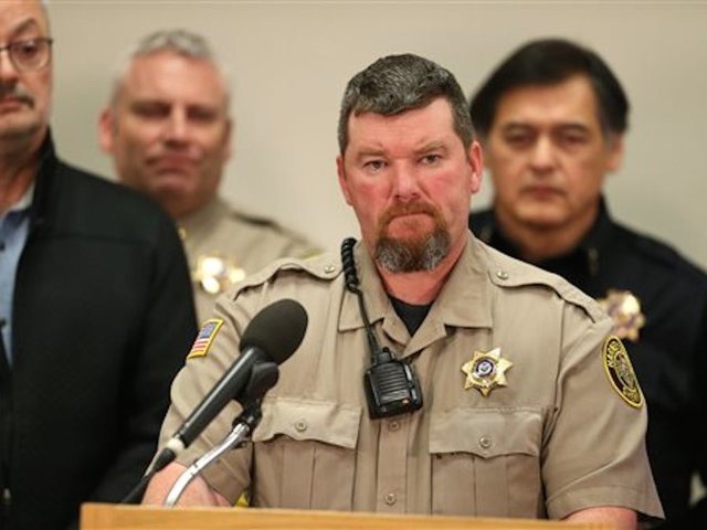 3 more jailed as Bundy urges occupiers to leave