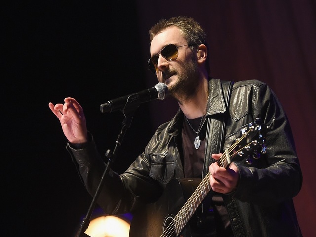 ACM Awards: Eric Church pays tribute to stars
