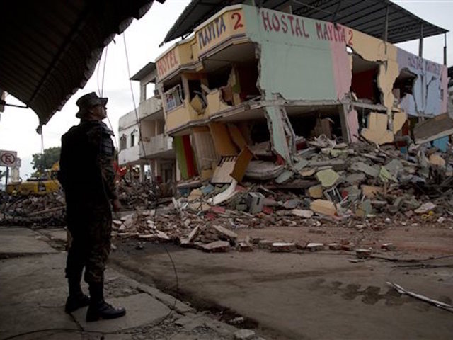 Strong aftershock rattles Ecuador