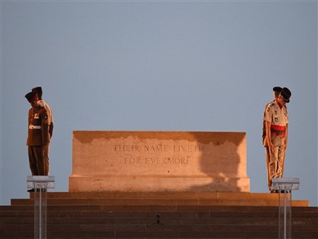Now isolated, Britain joins France at WWI centenary event