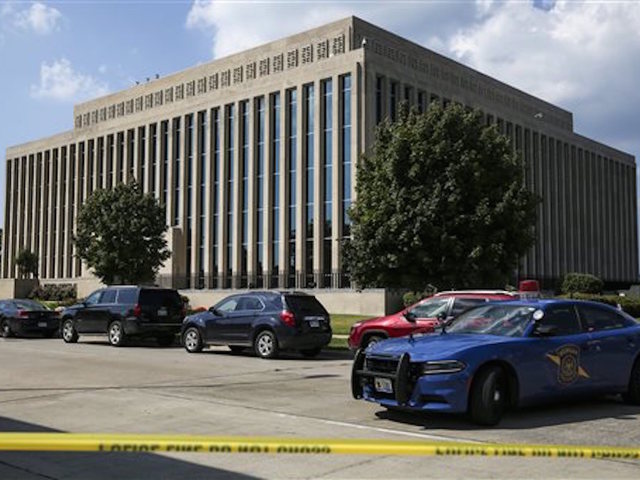 2 bailiffs shot and killed at Michigan courthouse