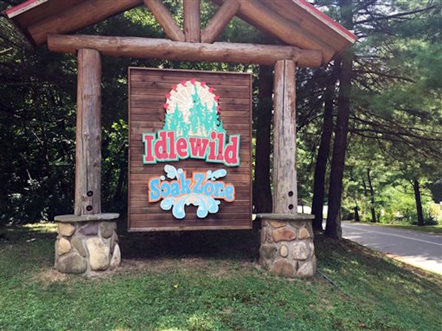 Child falls from roller coaster at Pennsylvania water park