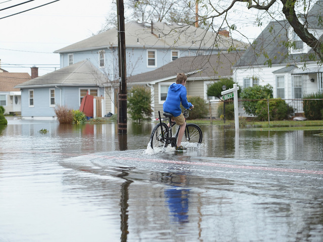 How to help children be resilient after floods, fires and other disasters