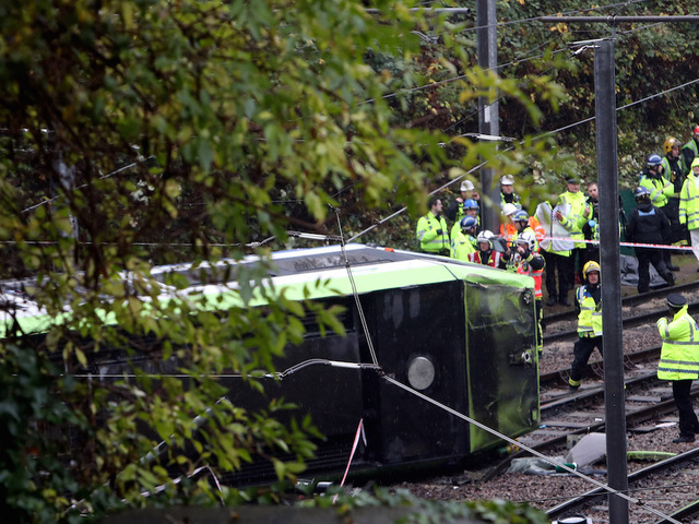 London tram derailment kills at least 7, hurts 50