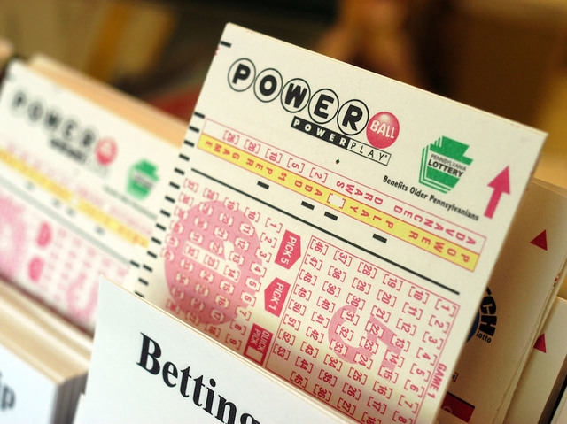 Powerball jackpot ticket worth $457M sold in Pennsylvania
