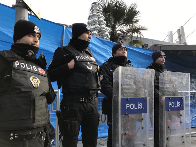 Gunman identified in Istanbul nightclub attack, Turkish authorities say