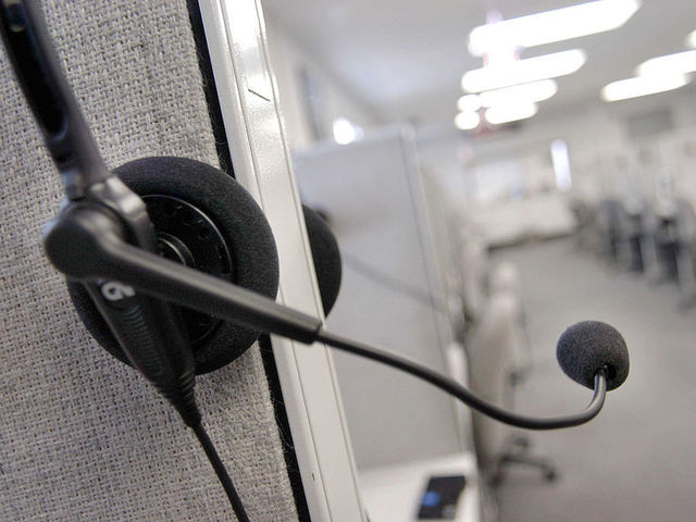 Infant dies after glitch prevents babysitter from reaching 911