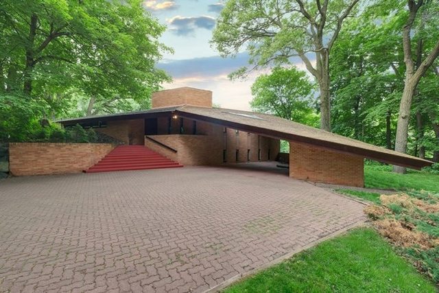 An original Frank Lloyd Wright house is for sale In Minnesota