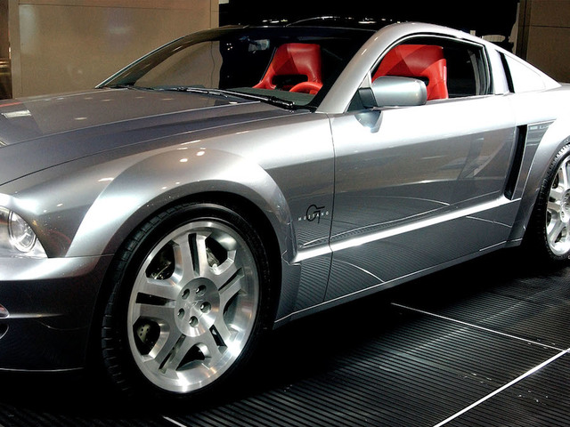 Ford adds 'mute' button for Mustang's noisy V8