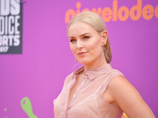 Lindsey Vonn determined to race against men