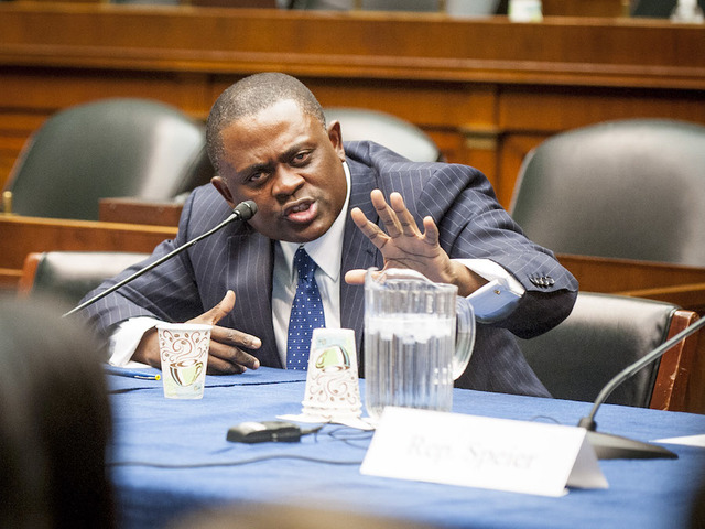 Ex-NFL player confirmed as 1st diagnosis of CTE in living patient