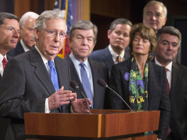 GOP lawmakers visit White House to celebrate tax reform