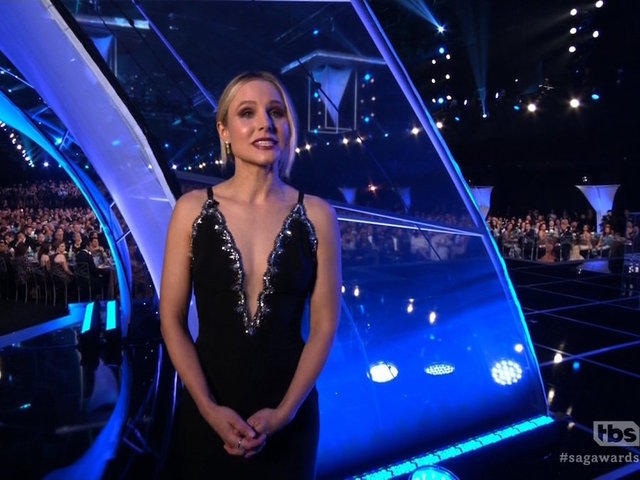 Kristen Bell's best lines as 'first lady' of the SAG Awards