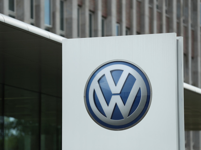 Monkeys were used to test diesel fumes, German carmakers say