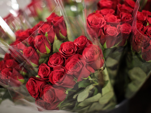 CharmDate.com Introduces the European Tradition of Valentine's Day