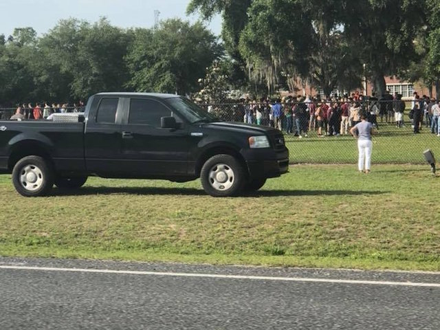 Student wounded in shooting at Florida high school